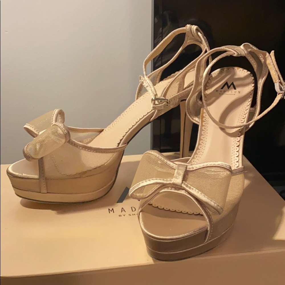 Satin and mesh sexy bow heels